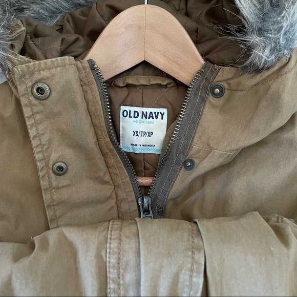 Old Navy Petite Long Hooded Jacket - Picture 2 of 6